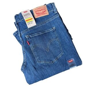 NWT Levi's Classic Bootcut Jeans Women 8 Medium Blue NEW Sculpt Mid Rise W29 L32